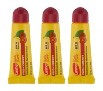 Набор из трех бальзамов для губ с ароматом вишни в тубах Carmex Daily Care Fresh Cherry Moisturizing Lip Balm Tube SPF 15 Pack