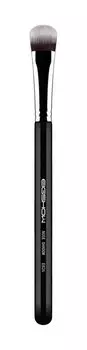 Универсальная кисть для сухих и кремовых текстур Eigshow Nose Shadow Brush E826