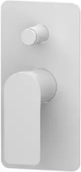 Смеситель для ванны Remer Infinity I09KBBO