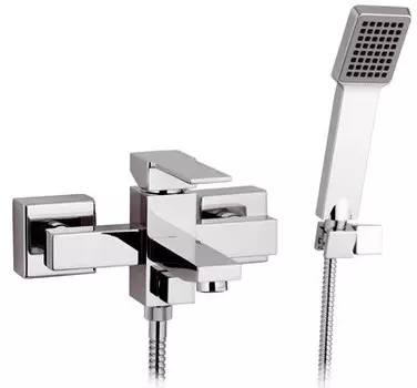 Смеситель для ванны Remer Qubika Q02