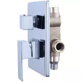 Смеситель для ванны Swedbe Platta 5515