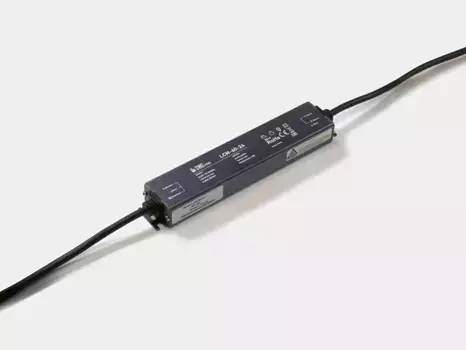 Блок питания для светодиодных лент SWG PRO LCM-60-24 00-00023936