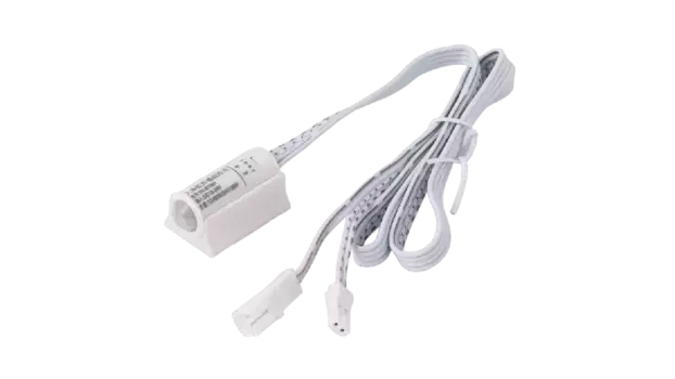 Инфракрасный датчик-выключатель SWG Standard SR-PIR-RC-5A-DC 022977