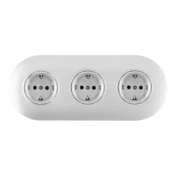 Круглая розетка тройная (трехпостовая) с/з и шторками Arte Milano SET08-3-40-1x3 silver