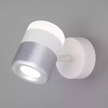 Настенный светодиодный светильник Eurosvet Oskar 20165/1 LED белый/серебро