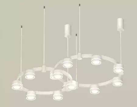 Подвесная люстра Ambrella Light XR XR92081003