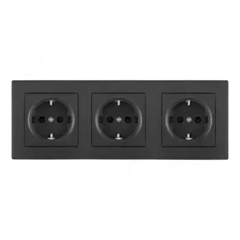 Розетка тройная (трехпостовая) с/з и шторками Arte Milano SET06-3-40-1x3 black