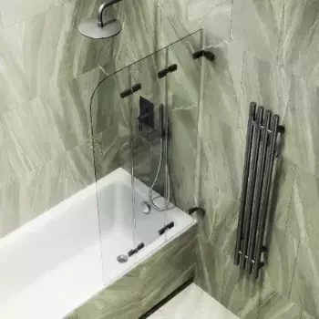 Шторка на ванну складная MaybahGlass 140х75 профиль черный, стекло прозрачное