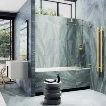 Шторка на ванну складная MaybahGlass 140х98 профиль золотой, стекло прозрачное