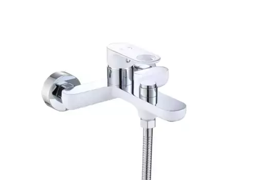 Смеситель для ванны с душем D-lin D130377-C белый