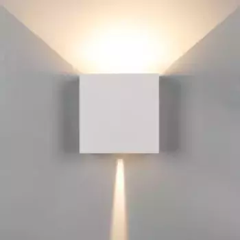 Уличный настенный светильник Mantra Davos 8610