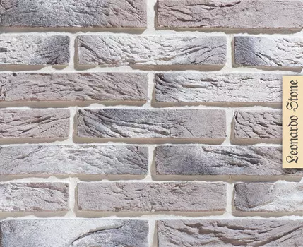 0 Leonardo Stone