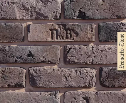 0 Leonardo Stone