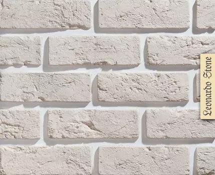0 Leonardo Stone