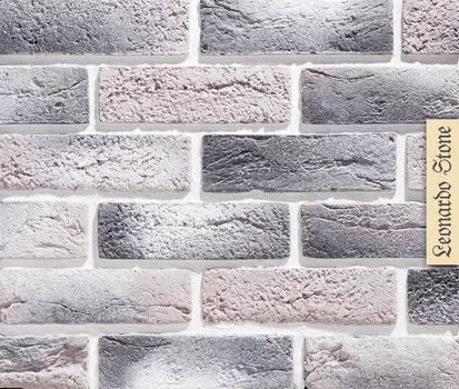 0 Leonardo Stone