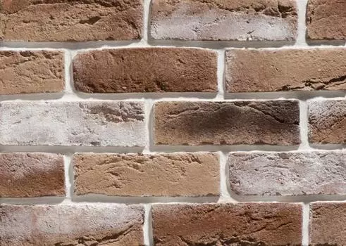 0 Leonardo Stone