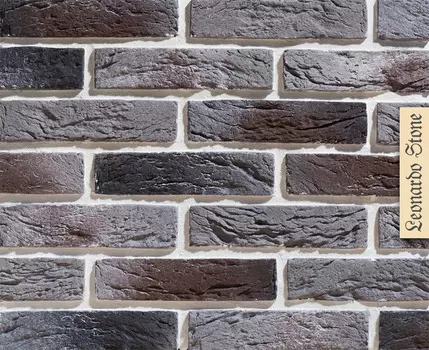 0 Leonardo Stone
