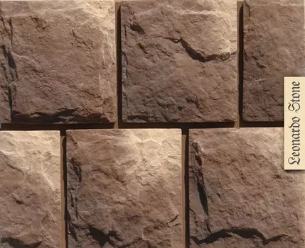 0 Leonardo Stone