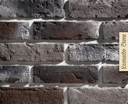 0 Leonardo Stone
