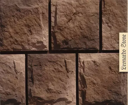 0 Leonardo Stone