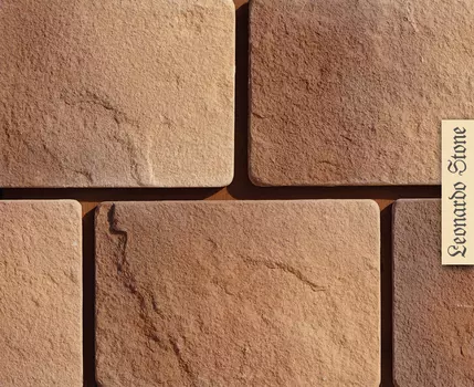 0 Leonardo Stone