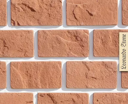 0 Leonardo Stone