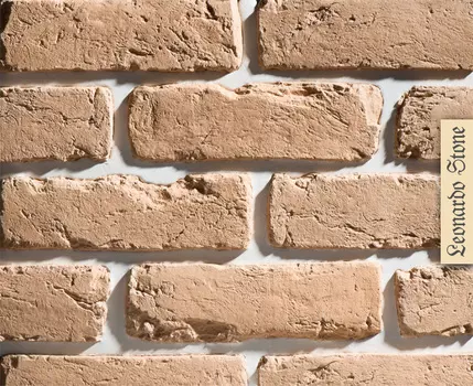 0 Leonardo Stone
