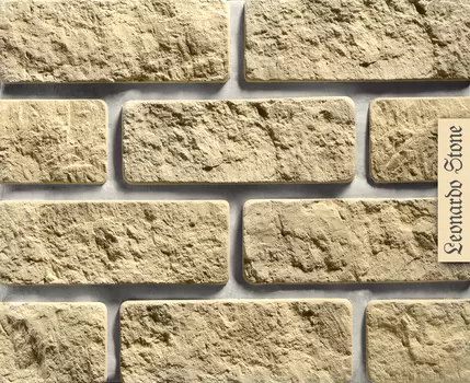 0 Leonardo Stone