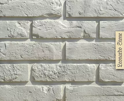 0 Leonardo Stone