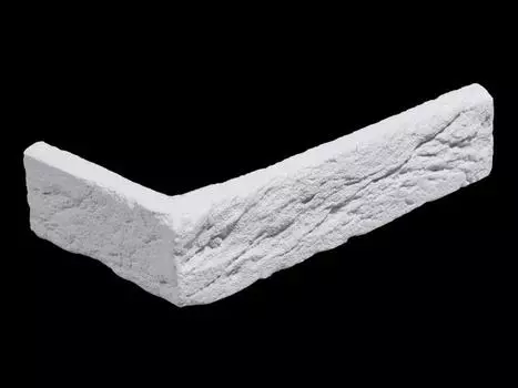 0 Leonardo Stone