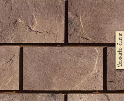 0 Leonardo Stone