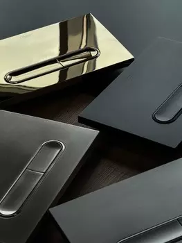 Кнопка смыва Boheme 667-B черная