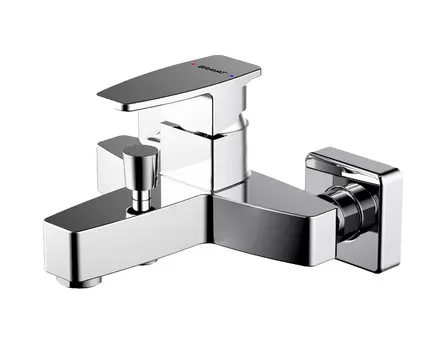Смеситель Bravat Riffle F672106C-01 для ванны c коротким изливом