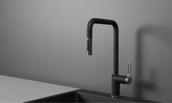 Смеситель для кухонной мойки Granula GR-8173 с выдвижным изливом, шварц