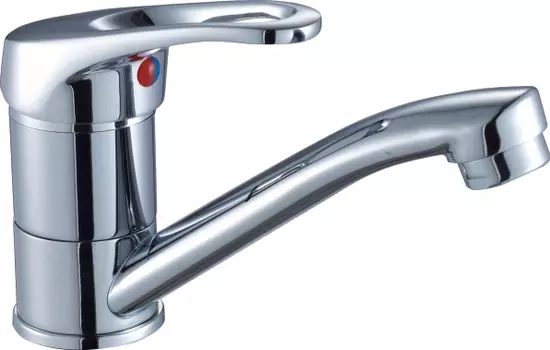 Смеситель для кухонной мойки Rossinka B35-22U