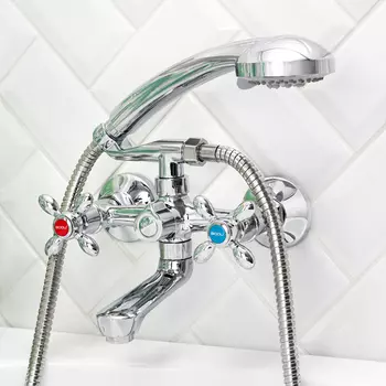 Смеситель для ванны с душем BOOU BA5318-2-B702 хром