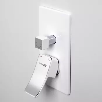 Смеситель для ванны с душем WasserKRAFT Aller 10641WHITE белый/хром