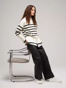 Широкие брюки из экокожи (черный, L)