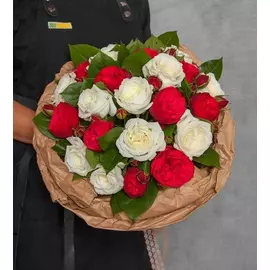 Букет-дуэт пионовидных роз "Вечность" (15,25,35,51 или 75)