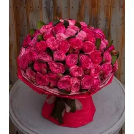 Букет-дуэт пионовидных роз "Высокая нота" (15,25,35,51,75 или 101)