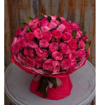 Букет-дуэт пионовидных роз "Высокая нота" (35,51,75 или 101)