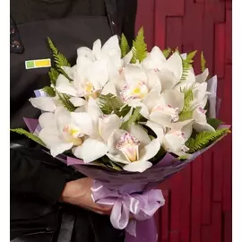 Букет-соло "Белые орхидеи" (15,25,51 или 75)