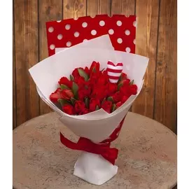 Букет-соло "Красные тюльпаны" (15,25,35,51,75 или 101)