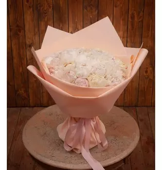 Букет-соло пионов "Duchesse de Nemours" (15,25,35,51,75 или 101)