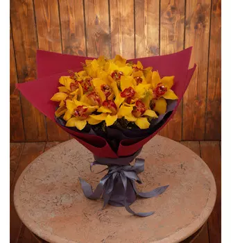 Букет-соло жёлтых орхидей (15,25,35,51,75 или 101)