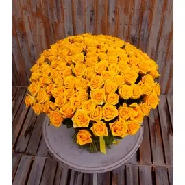 Букет-соло жёлтых роз (15,25,35,51,75 или 101)