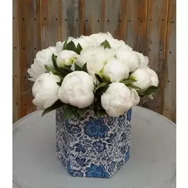 Композиция "Аккомпанемент лета"