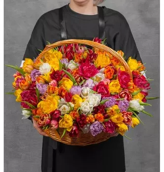 Композиция из разноцветных пионовидных тюльпанов (25, 51 или 101)