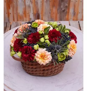 Композиция "Осенний аккорд"