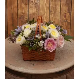 Композиция "Созвучие тонов"